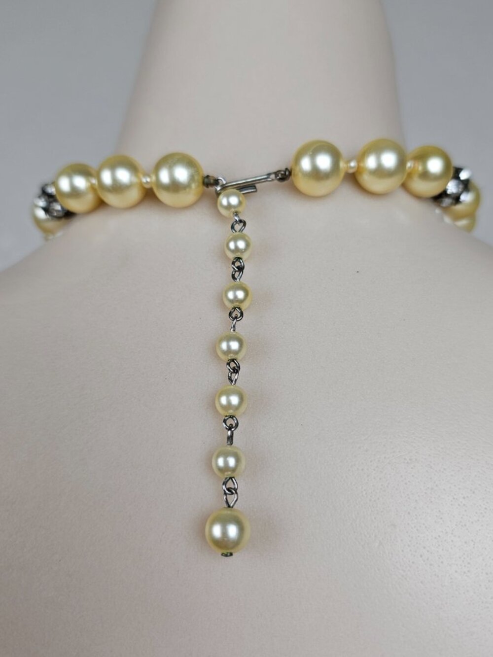 Vintage Yellow Faux Pearl Crystal Glass Bead Rhinestone Rondelle Choker Necklace - Picture 3 of 10